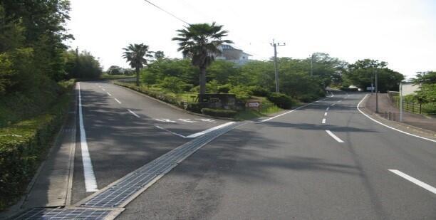 教育キャンプ場駐車場写真①.jpg